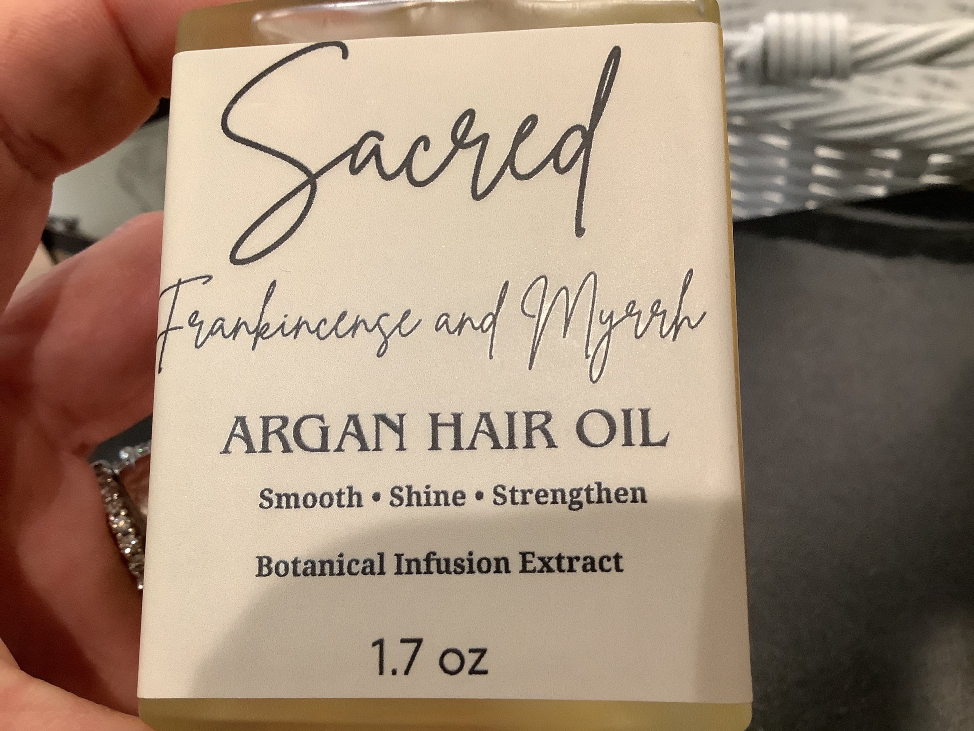 Argon hair oil