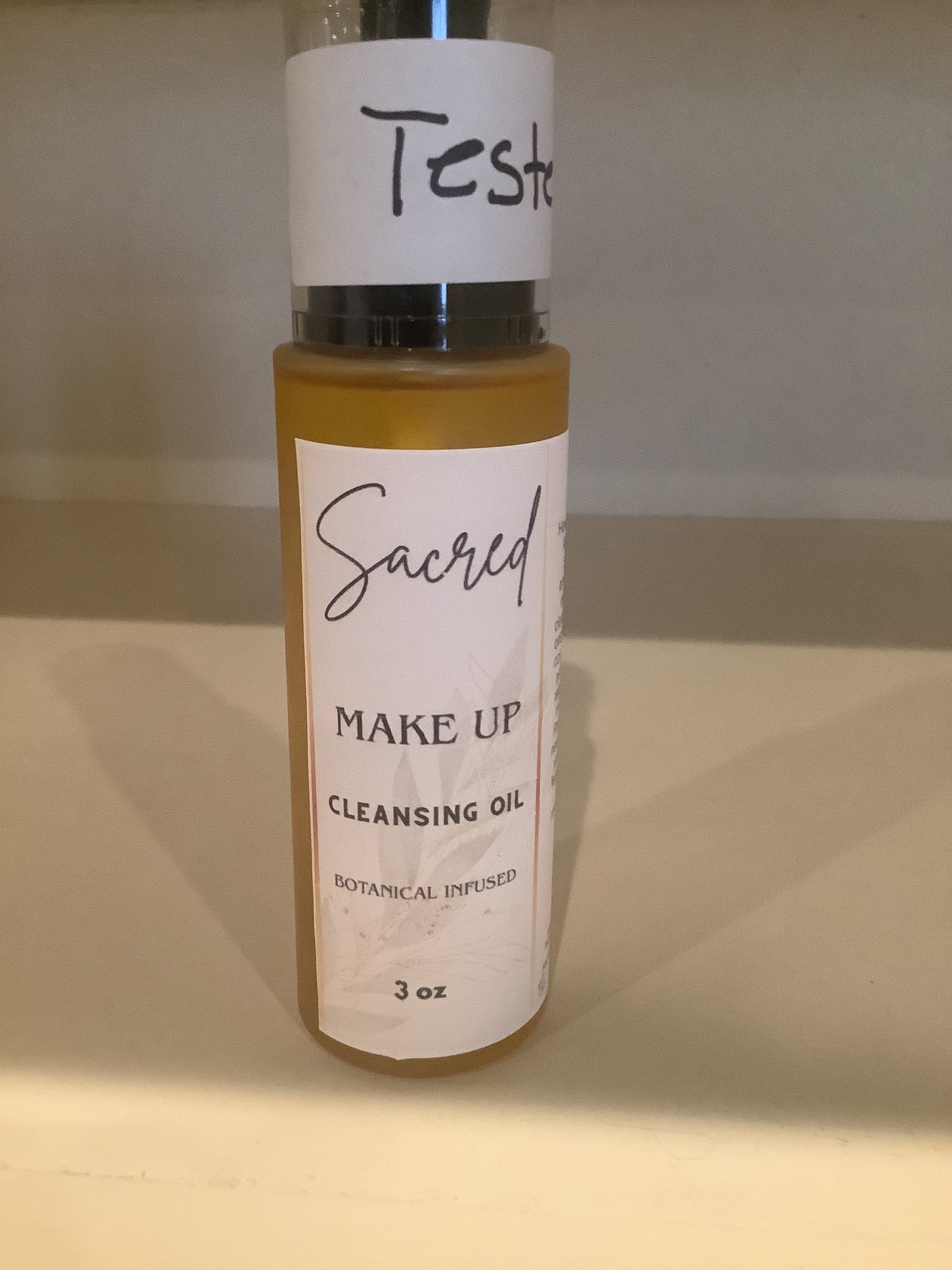 Make up cleaning oil